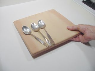Tile with Spoons